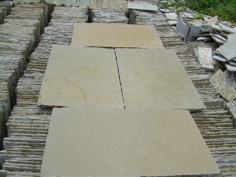 Tandoor Yellow Limestone Paving Slabs Size 200x200mm 300x300mm At