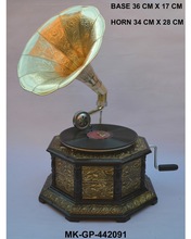 Brass/Wood Gramophone, Style : Antique Imitation