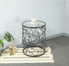 Decorative Leaf Design Casual Side Table