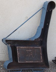 Iron Garden Bench Mould, Size : 4x6ft