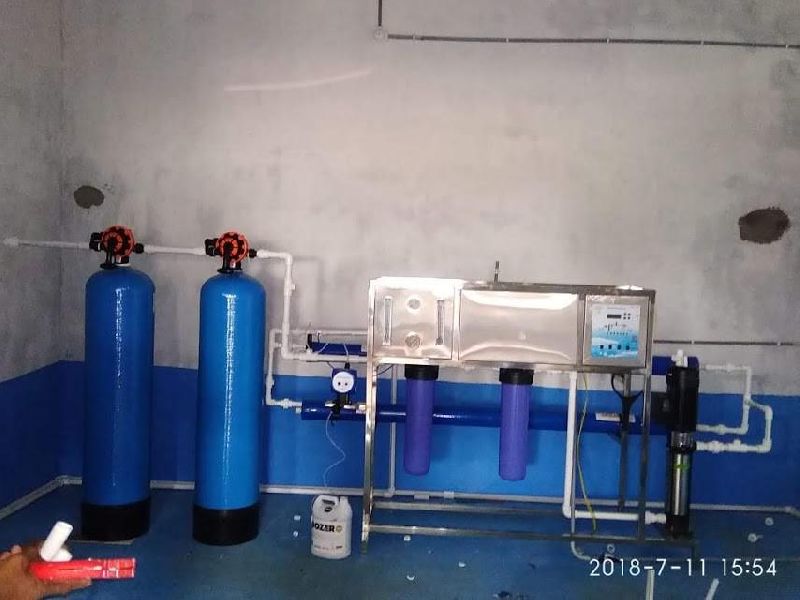 100-1000kg Electric Community Drinking Water Plant, Automatic Grade : Semi Automatic
