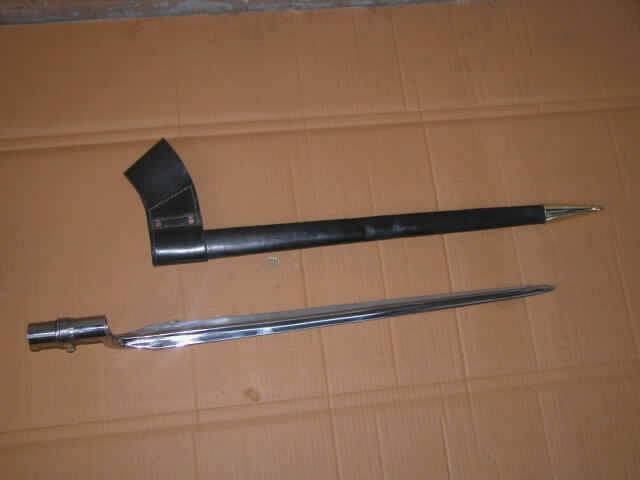 Metal Cross Socket Bayonet Sword, Feature : Rust Proof