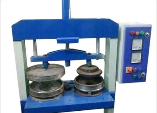 Paper plate making machine, Production Capacity : 100-500 /hr