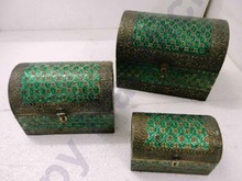 HAPPY HANDICRAFTS Wooden green jewellery case