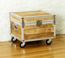 Coffee trunk table