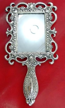 RAWAT Handicrafted make up mirror