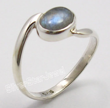 Silver labradorite gemstone ring, Occasion : Anniversary, Engagement, Gift, Party, Wedding