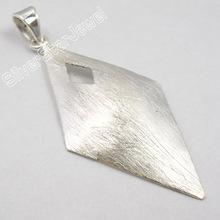 Pure silver metal handmade pendant, Occasion : Engagement