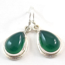  Green Onyx drop earring, Occasion : Anniversary, Engagement, Gift, Party, Wedding