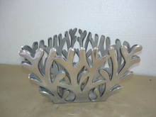 Metal fruit bowl