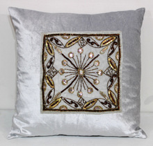 Head Art Cotton Cushion Cover, Style : Plain
