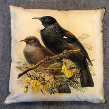 Loving Birds Design Cushion Cover