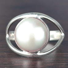 Round 925 Silver Natural Pearl Gemstone Ring