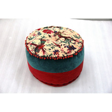 Traditional Art Cotton Floral Round Pouf, Color : Multicolor