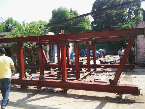 steel structure fabrication service