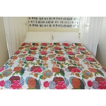 Embroidered 100% Cotton Kantha Quilted Kingsize Bedspreads, Technics : Thread Work