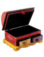Square Wooden Hall Decorative Large Box, Feature : Eco-Friendly, Stocked