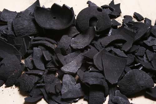 Coconut shell charcoal, Brand Name : Thanh vin