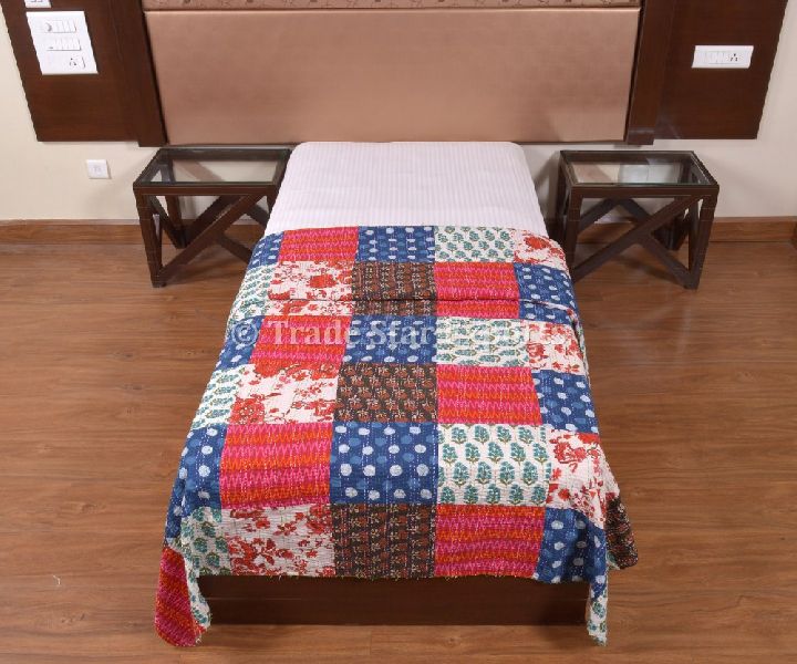 Cotton Patchwork Kantha Quilt, for Home, Hotel, Size : Twin