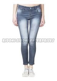Ladies Grey Ankle Length Jeans