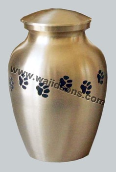 metalic cremation urn