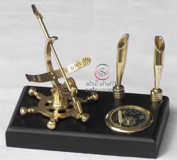 Armillary Pen Stand