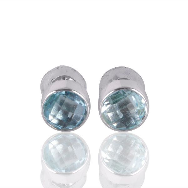 Sky Blue Topaz Gemstone 925 Silver Stud Earring