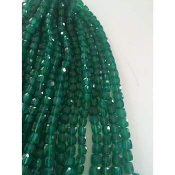Green onyx faceted box beads, Size : APPROX SIZE 6MM TO 8MM