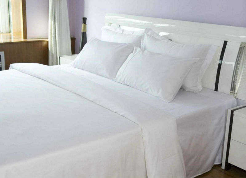Plain Dyed Cotton hotel bed sheets, Size : Multisizes