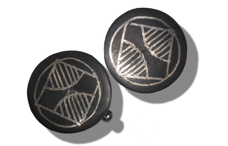 Earrings (Round Cufflinks with line work)