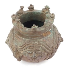 Handmade Bronze Tribal Engraved Pot, Color : Antique Color
