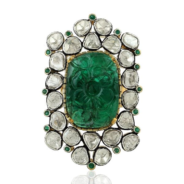 Gold Cocktail Ring, Main Stone : Emerald