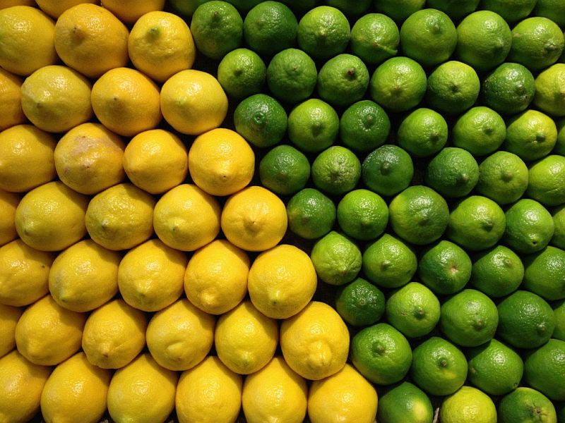 Organic fresh lemon, Taste : Sour