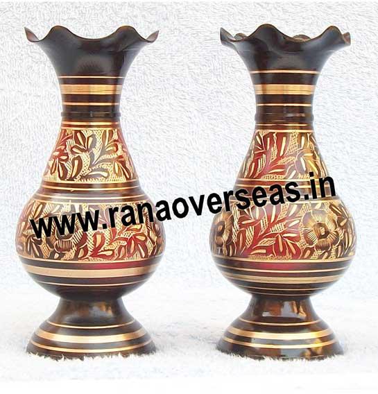 Brass Flower Vase Style Classic By S R Trading Corporation From Moradabad Uttar Pradesh