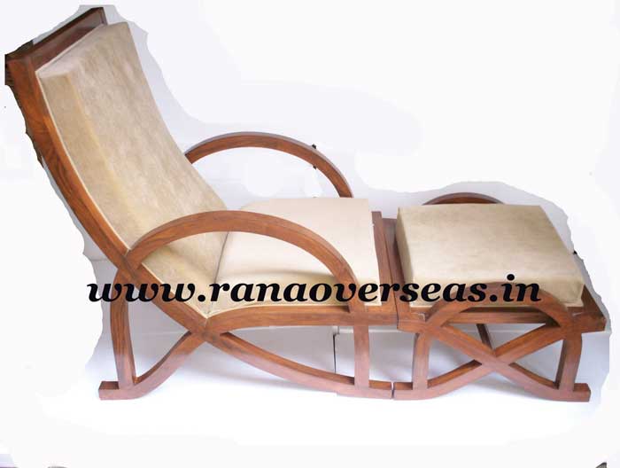 Wooden Relaxing Chair With Foot Stool
