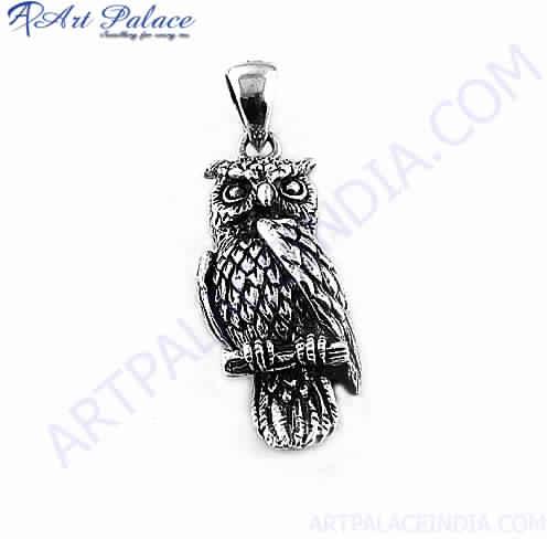 Fashion Owl Style Silver Pendant