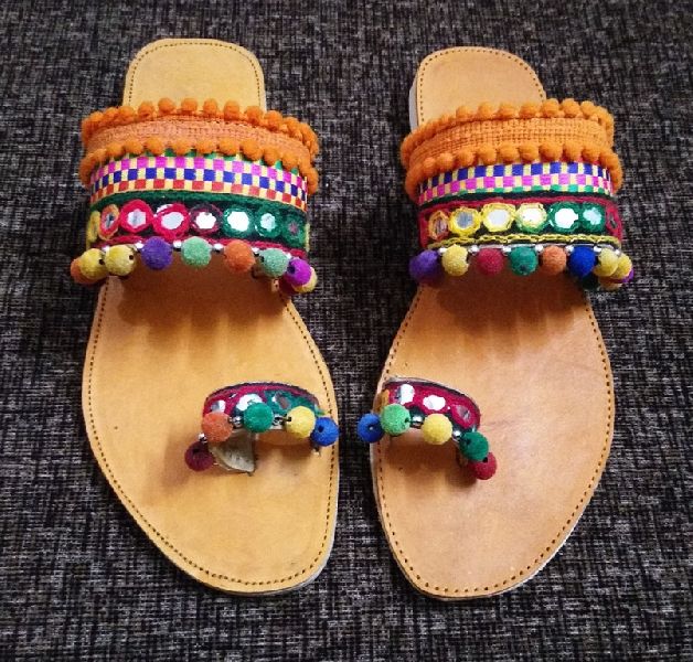 Traditional Footwear for ladies