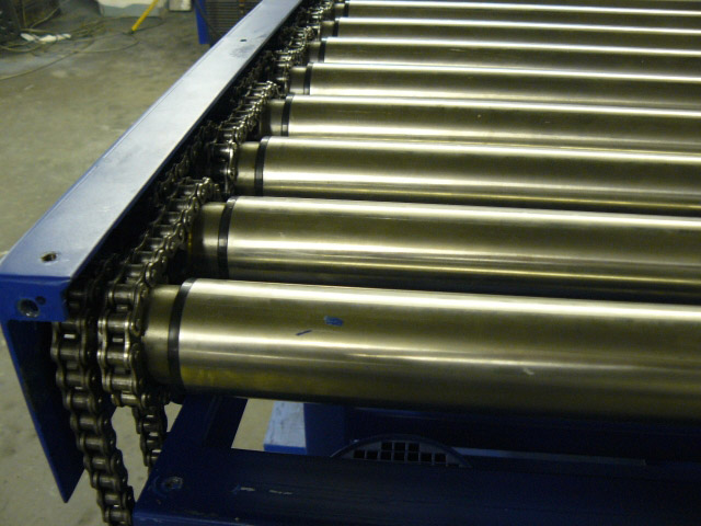Chain Driven Roller Conveyor Belt, Loading Capacity : 20-40kg, 40-60kg, 60-80kg, 80-100kg