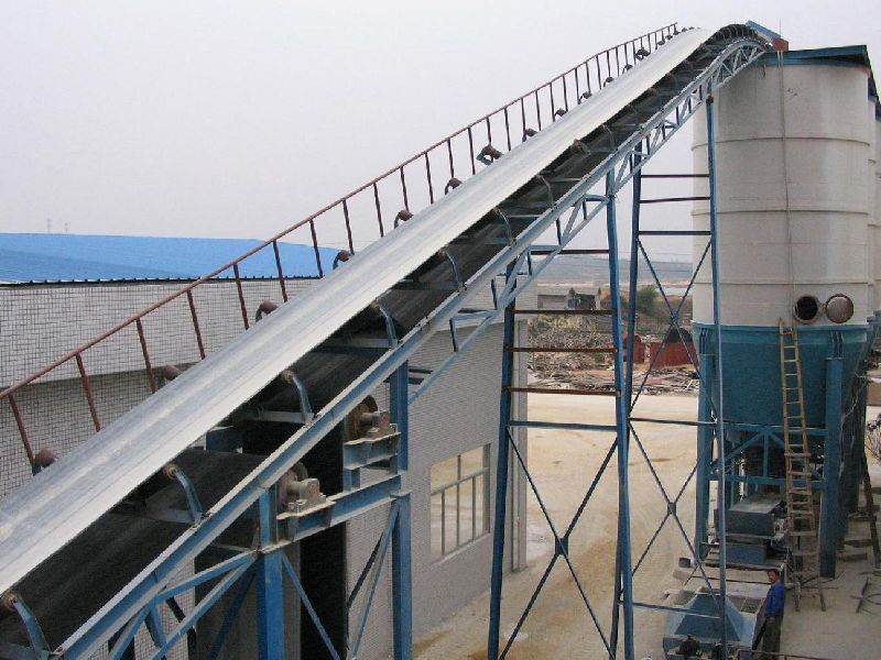 Salt Carrying inclined Belt Conveyor 1