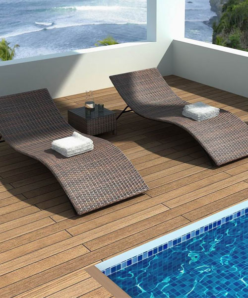PAIR OUTDOOR POOL BEDS