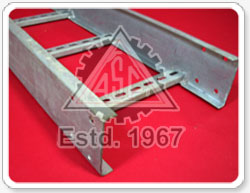 Ladder type cable trays