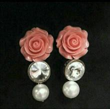Flower Stone With Pearl Earring Set