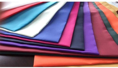 Polyester Taffeta Fabric, Width : 56 / 58 Inches