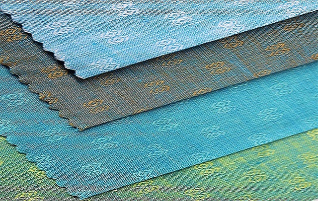 Dyed Yarn Fabric, Pattern : Ruffle