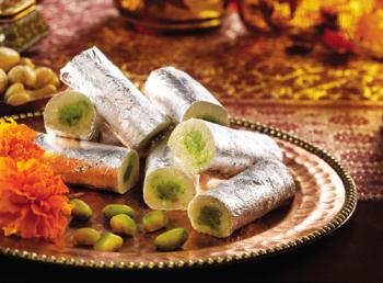 Kaju Pista Roll - Dry Fruit Sweets