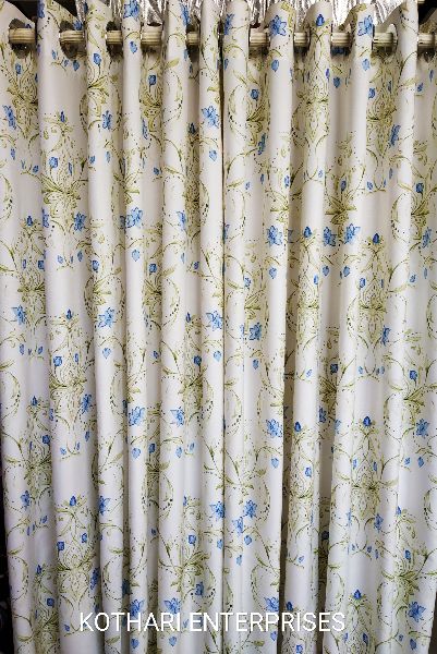 Matty Curtains cloths