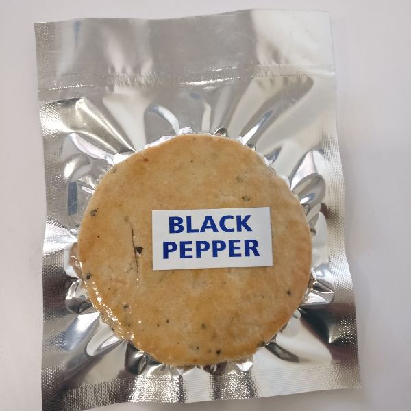 Black Pepper Papad, Feature : Hygienically Made, FSSAI Certified