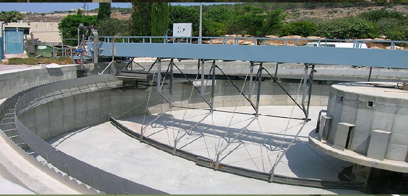 Peripheral Traction Clarifier