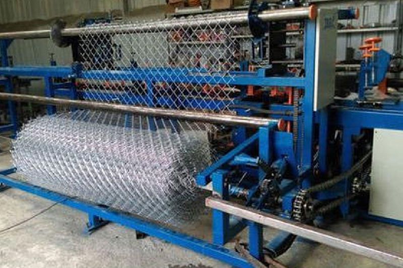 Automatic Chain Link Fencing Machine