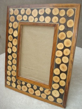 Wood photo frame